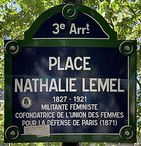 Voir la plaque.