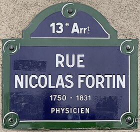 Voir la plaque.