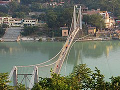 Мостът Рам Джхула