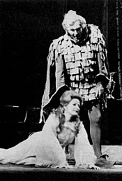 צילום של הצגת האופרה בתיאטרון קולון בבואנוס איירס, בתפקיד הראשי שריל מילנס