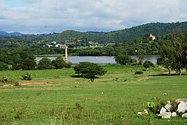 Umgebung mit San Antonio-Stausee