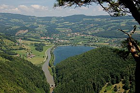 Blick von der Geierwand auf den Stubenbergsee und die Feistritz