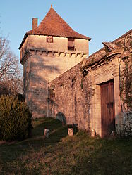 The square tower of the Château of Cornusson, in Parisot