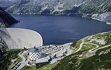 The Kolnbrein Dam in Carinthia Verbund malta.jpg