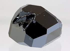 Image illustrative de l’article Grenat de fer et d'yttrium