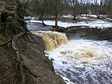 Саблинский водопад в период весеннего половодья. 15 апреля 2009 г.