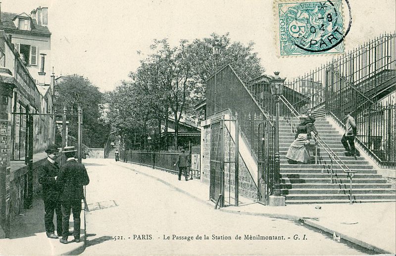Fichier:GI 521 - PARIS - Le passage de la station de Ménilmontant.JPG