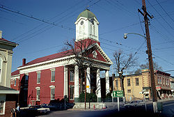 Jefferson County Courthouse in Charles Town