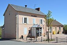 Mairie et agence postale de Busset