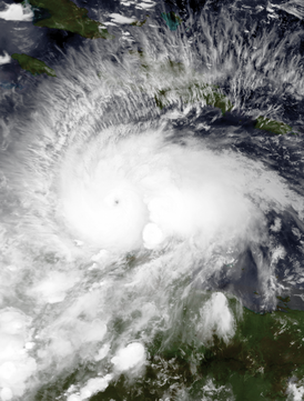 Ураган Мэтью к северу от Колумбия на 1 октября 2016 года