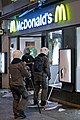 Ramponert inngangsparti hos McDonald's.