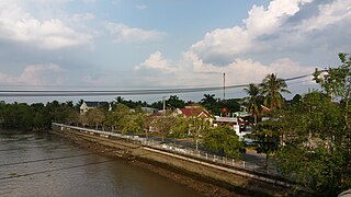 một quang cảnh từ cầu Phú An 1.