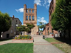 聖母升天教堂（法語：Église Notre-Dame-de-l'Assomption de Villefranche-de-Lauragais）