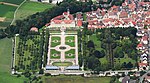 Vista aérea del palacio de Weikersheim y del parque