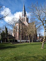 Basiliek gezien vanuit Het Torreke park