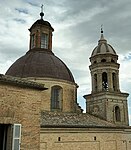 Esterno della cupola e campanile.