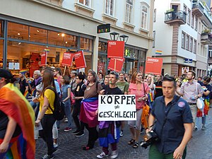 Cortège de la Dyke March de Heidelberg en 2018.