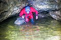 Der kleine See kurz hinter dem Eingang der Frickenhöhle.