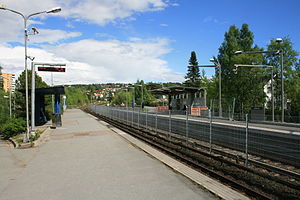 Hellerud stasjon - 2010.JPG