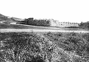 Укріплення Шатой. Споруджено в 1858 році на окупованих землях Тайпа Хаккой. Вид з північного заходу.
