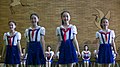 在朝鲜平壤万景台少年宫穿水手服校服的女学生
