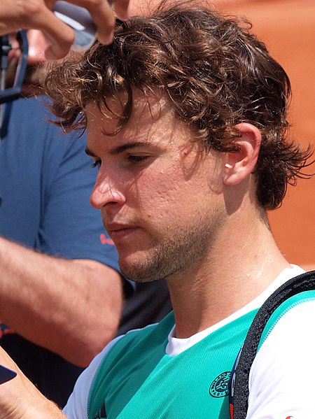 ملف:Paris-FR-75-open de tennis-31-5-17-Roland Garros-Dominic Thiem-13-cropped.jpg