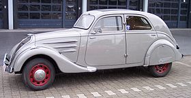 Peugeot 402 grey l.jpg