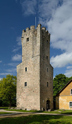 Porkuni castle gatetower