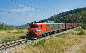 Class 363 hauled train between Črnotiče and Hrastovlje