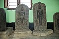 Pakbirra, Votiv-Tempel und Jain-Skulpturen