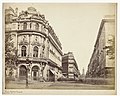 Le nouveau théâtre du Vaudeville sur le boulevard des Capucines et la perspective sur la rue de la Chaussée-d'Antin.