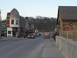 Utica Illinois Mill St bridge at IL route 178.jpg