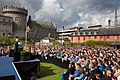 Joe Biden yn traddodi ar lawnt y Castell, 2016