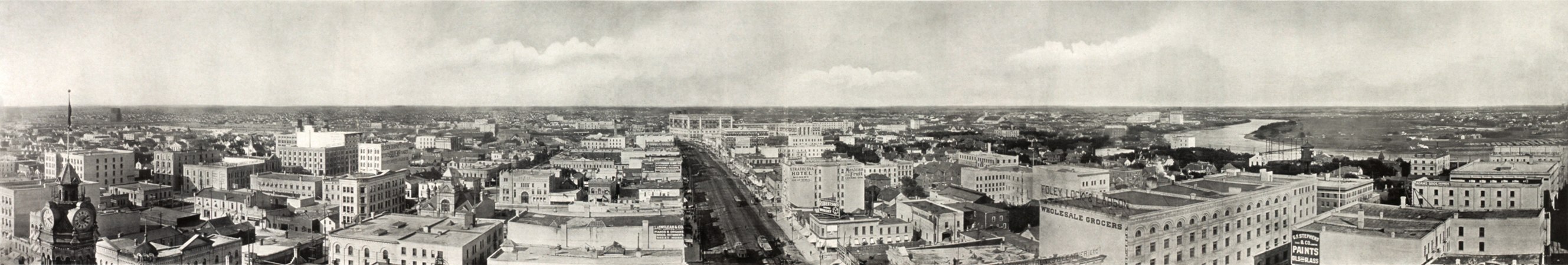 Winnipeg panorama, from 1907.