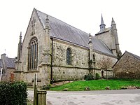 La chapelle Sainte-Avoye de Pluneret : vue extérieure d'ensemble.