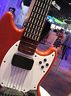 Контроллер гитары Fender Mustang Pro (корпус) для Rock Band 3 @ E3 Expo 2010.jpg