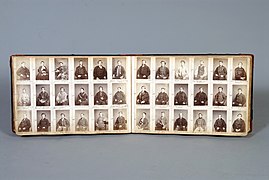 Ab den 1850er Jahren wurden Fotosammlungen mit Vorbestraften und Verdächtigen angelegt.