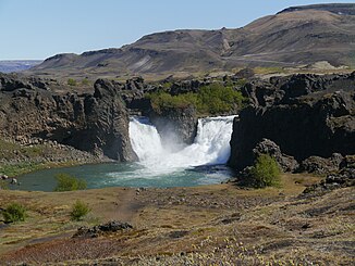 Der Hjálparfoss