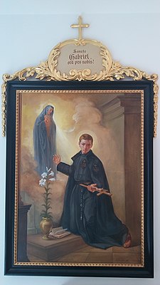 Svatý Gabriel Bolestné Panny (malba ve farním sále Fiè allo Sciliar)