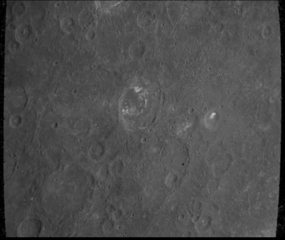 Mariner 10 image with Zeami at center