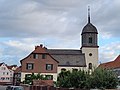 Die Kirche und das Pfarrhaus