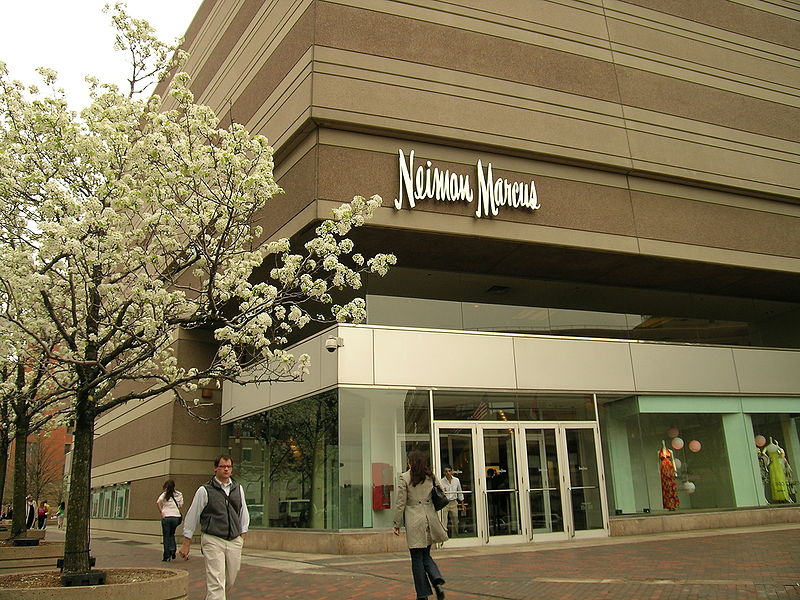 800px-Neiman_Marcus_Boston.jpg