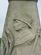 Détail du monument aux morts de Prunay-Belleville.