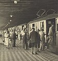 Bahnsteigszene im Jahr 1931