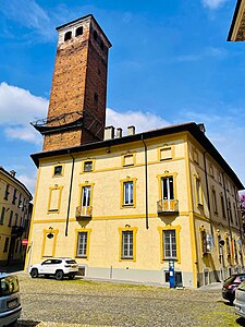 Tour de piazza Borromeo.