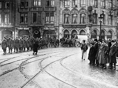 Haus Zum Christophel nach dem 1. Weltkrieg (1918)