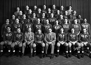 1951 Michigan Football Team.jpg