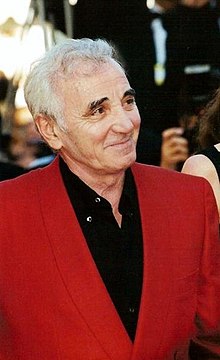 Charles Aznavour na filmovém festivalu v Cannes v roce 1999