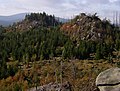Nationalpark Harz, Blick von der Leistenklippe über die Grenzklippe zum Brocken