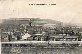 Le bourg de Gamaches et la gare de Longroy - Gamaches au début du XXe siècle.